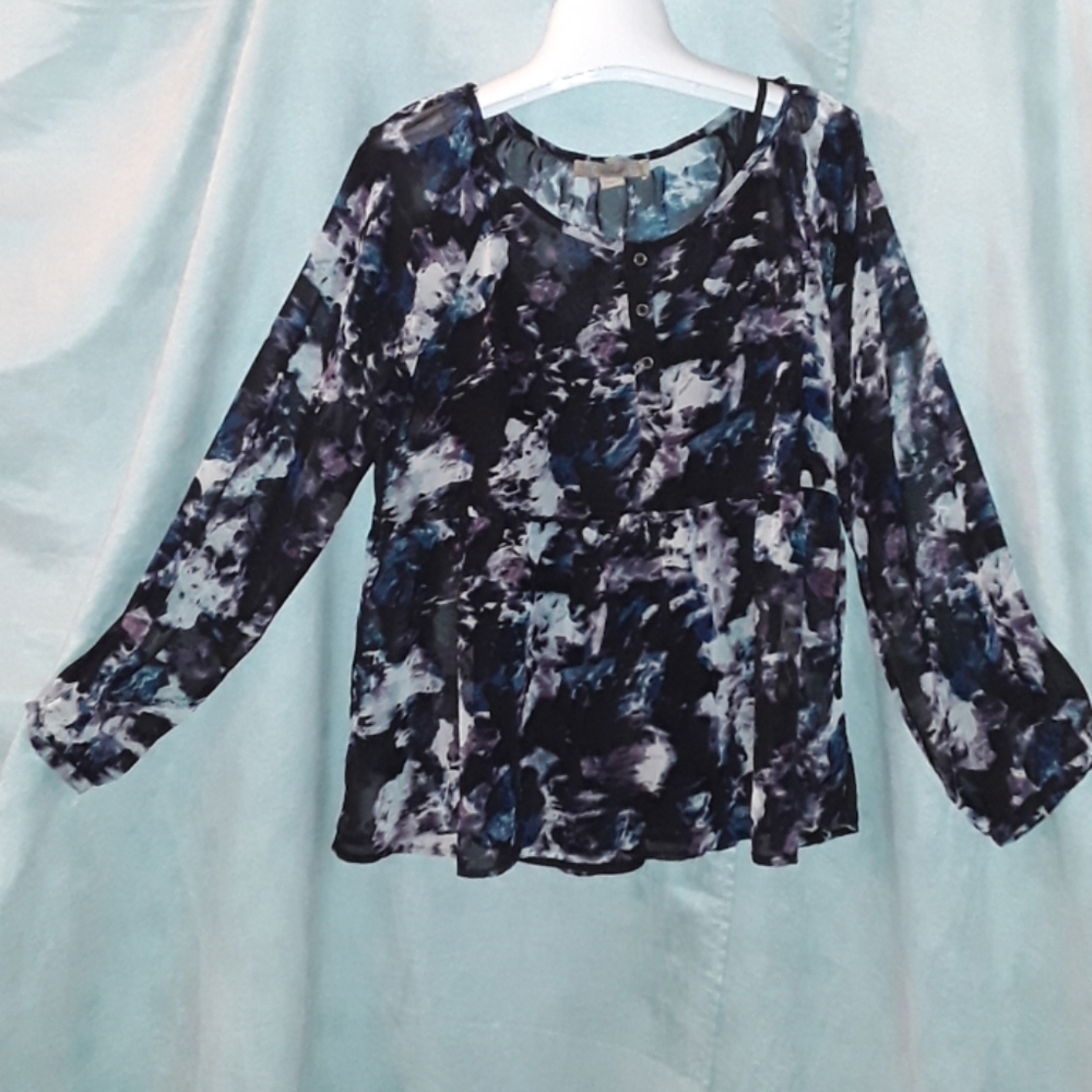 Nine West vintage America black floral top